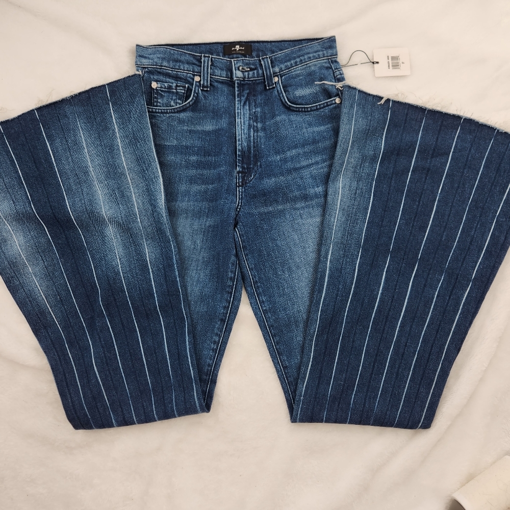 7 For All Mankind Mega Flare High Wasited Greenwich Jeans Womens Size 27